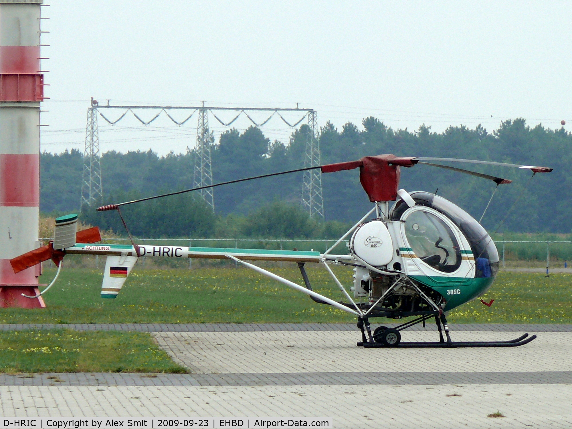 D-HRIC, Schweizer 269C C/N S-1802, Schweizer S300C D-HRIC SP Luftbild