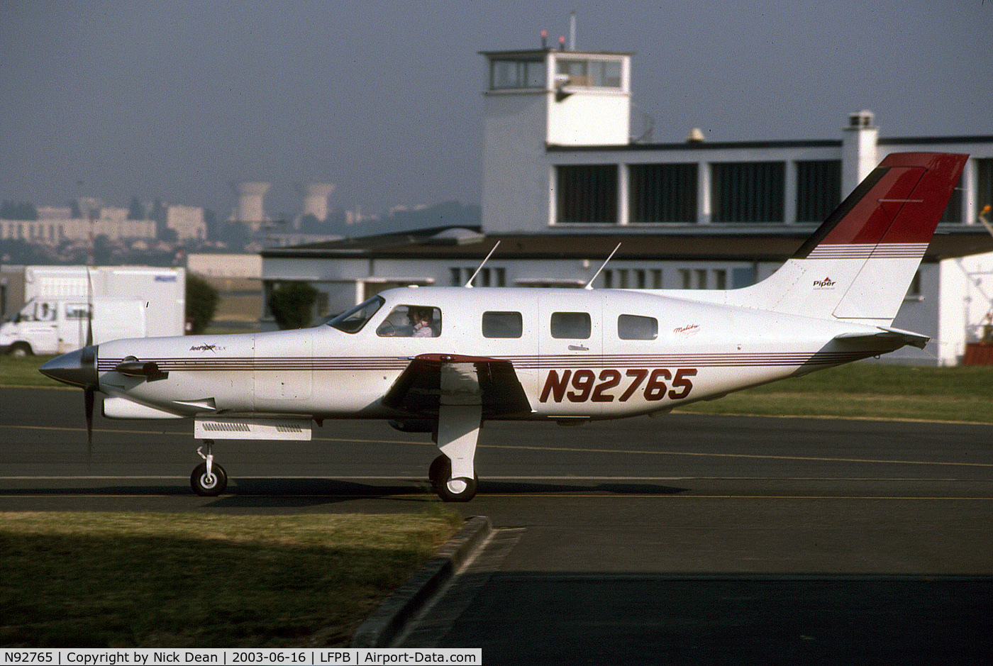 N92765, 1996 Piper PA-46-350P Malibu Mirage C/N 4636070, LFPB