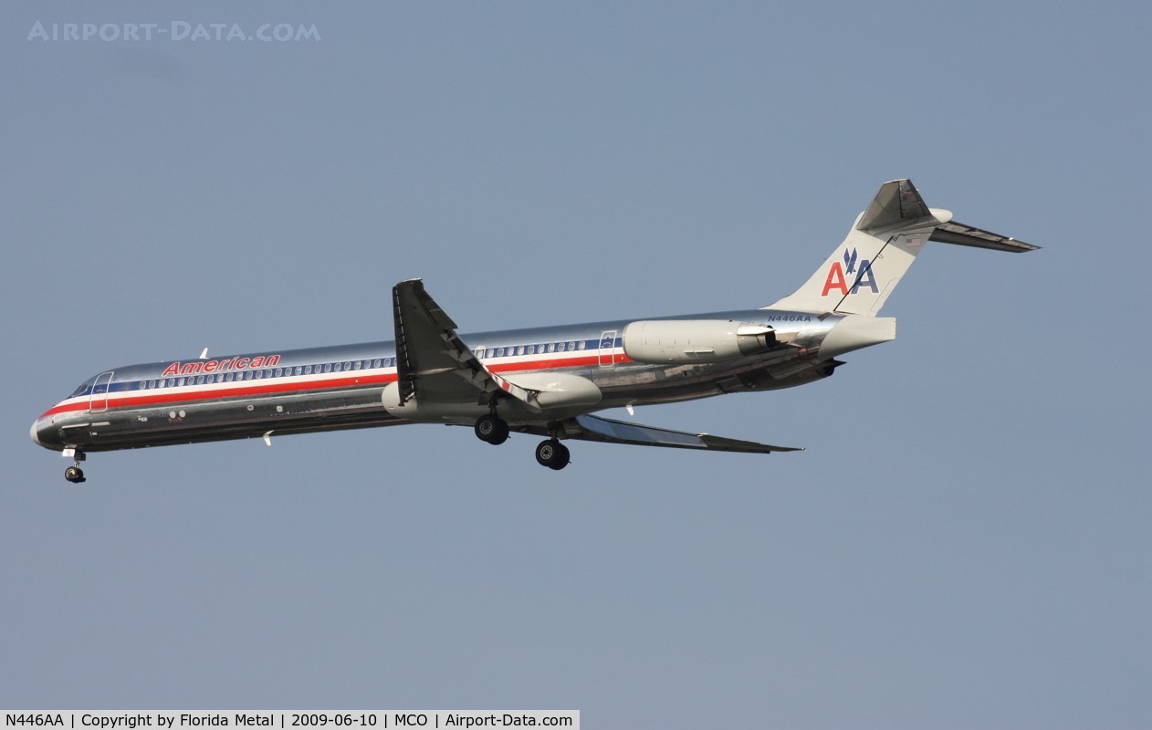 N446AA, 1987 McDonnell Douglas MD-82 (DC-9-82) C/N 49472, American MD-82