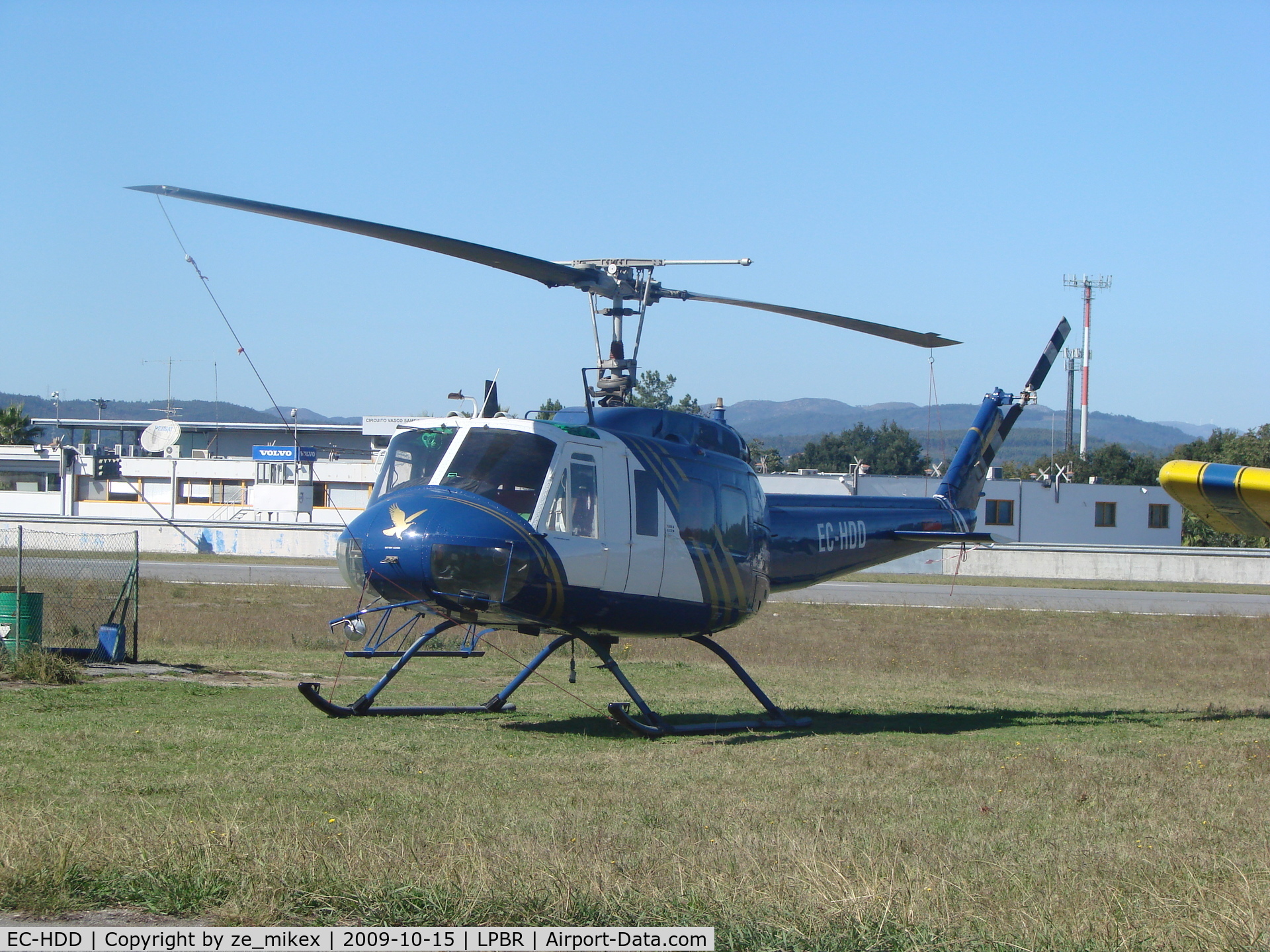 EC-HDD, 1973 Bell UH-1H Iroquois C/N 13551, Bell 205 of AERONORTE company,based at Braga