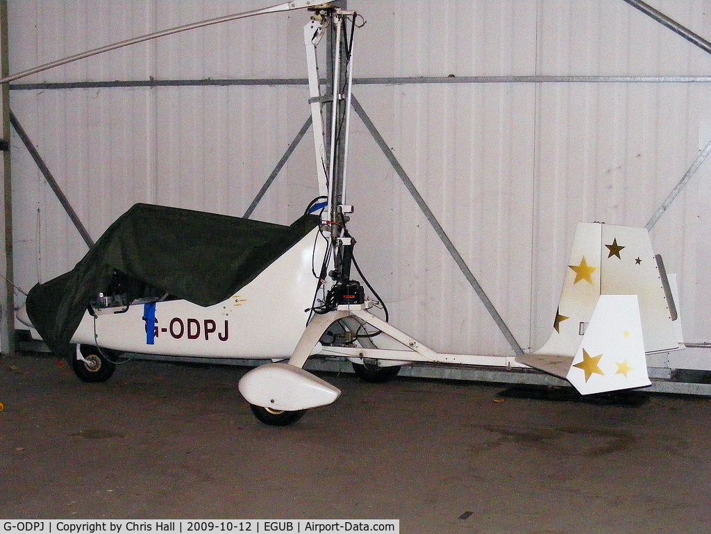G-ODPJ, 1995 VPM M-16 Tandem Trainer C/N VPM16UK111, RAF Benson base tour