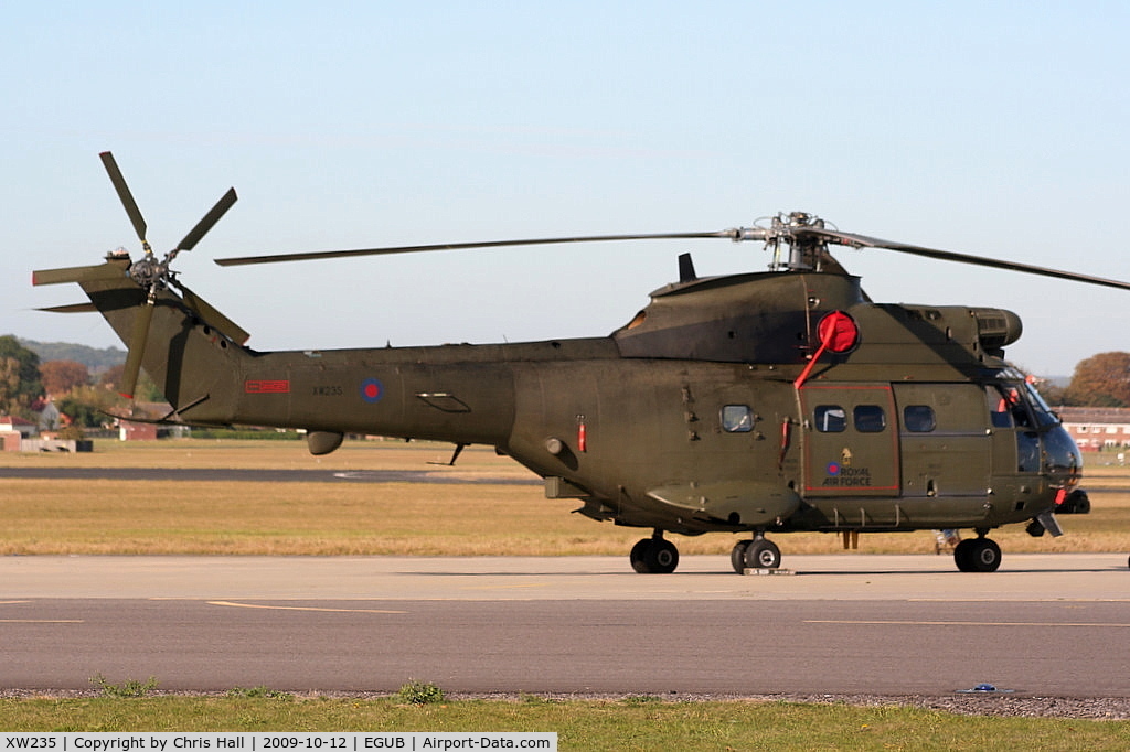 XW235, 1972 Westland Puma HC.1 C/N 1213, Royal Air Force, 33 Sqn