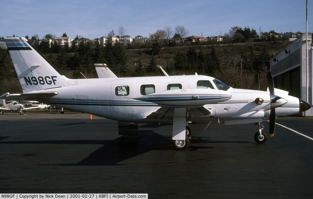 N98GF, Piper PA-31T1 Cheyenne 1 C/N 31T-8004009, KBFI