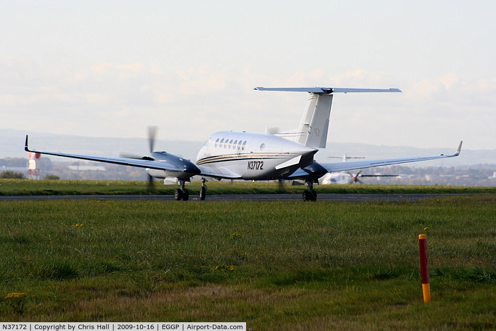 N37172, 2006 Raytheon Aircraft Company B300 King Air 350 C/N FL-472, Privately owned