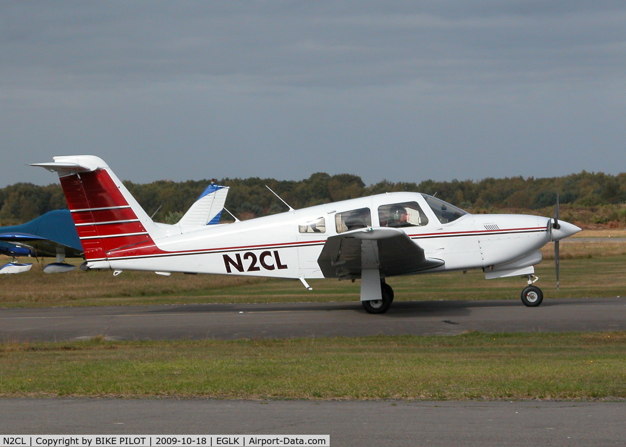N2CL, 1980 Piper PA-28RT-201T Arrow IV C/N 28R-8131054, NICE CLEAN PIPER TAXYING PAST THE CAFE