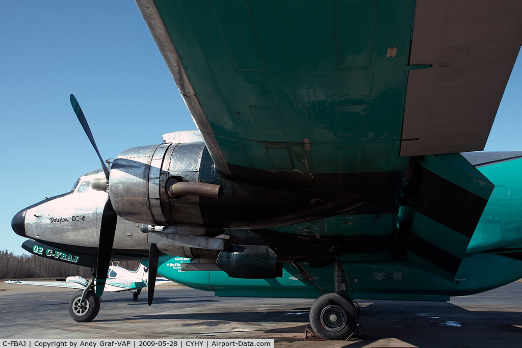 C-FBAJ, 1941 Douglas C-54A Skymaster C/N 3088, Buffalo Airways DC4