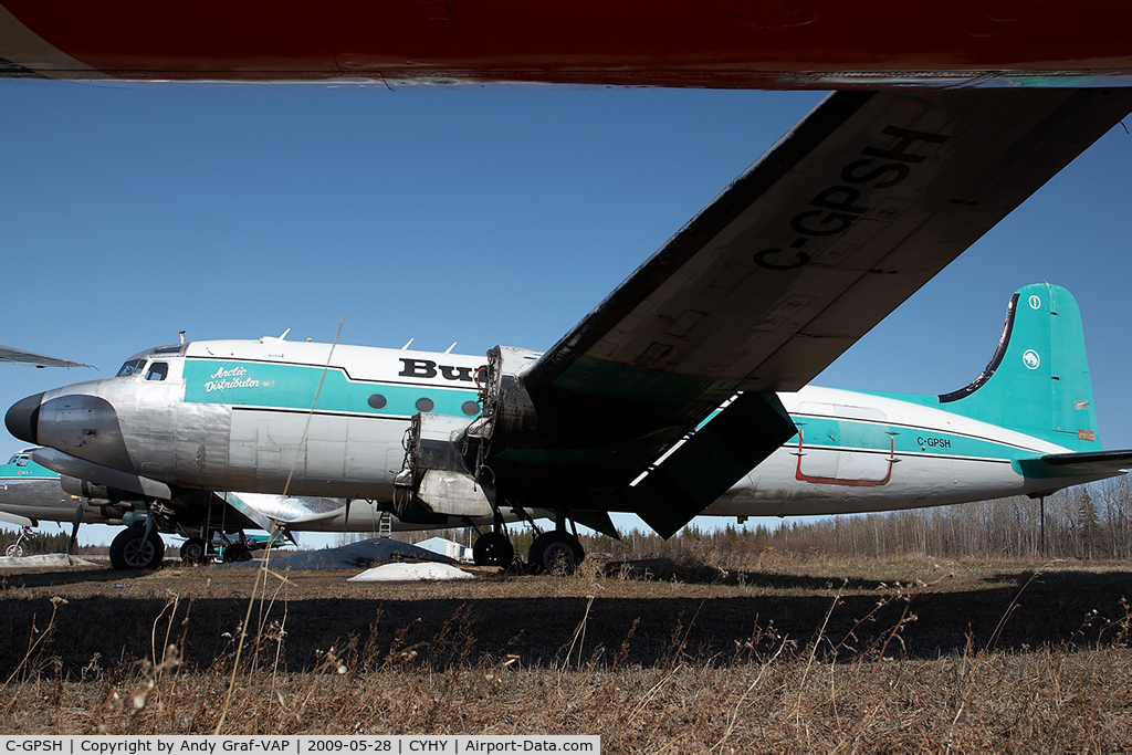 C-GPSH, 1944 Douglas C-54A Skymaster C/N 7458, Buffalo Airways DC4