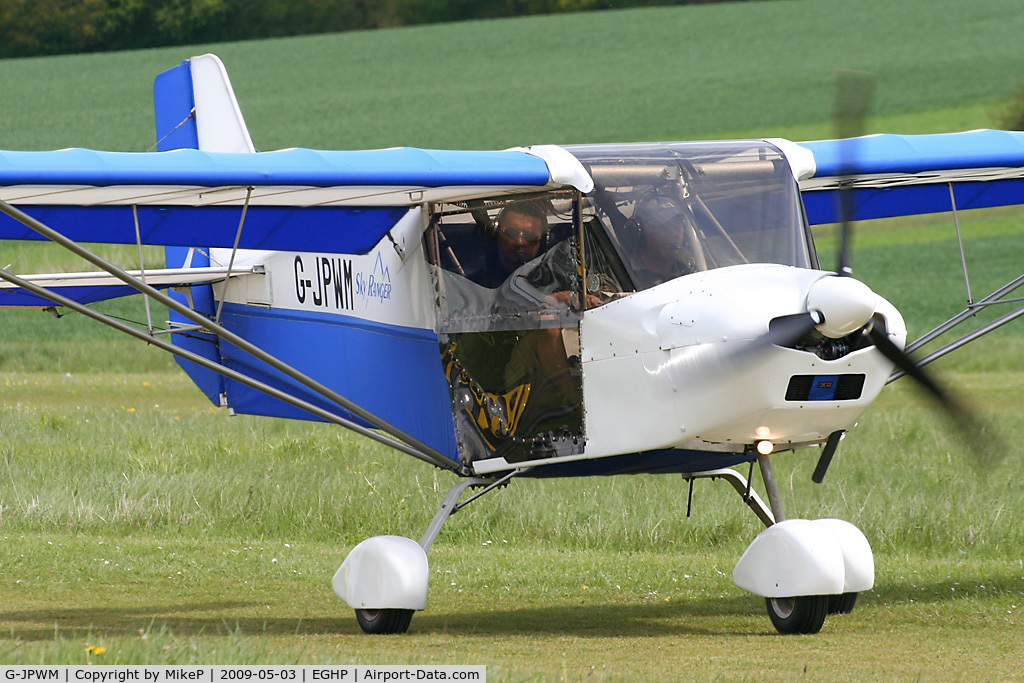 G-JPWM, 2005 Best Off Skyranger 912(2) C/N BMAA/HB/442, Pictured during the 2009 Microlight Trade Fair.