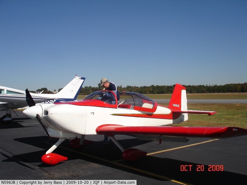 N596JB, 2000 Vans RV-6A C/N 24723, On the ramp at Sevierville, TN