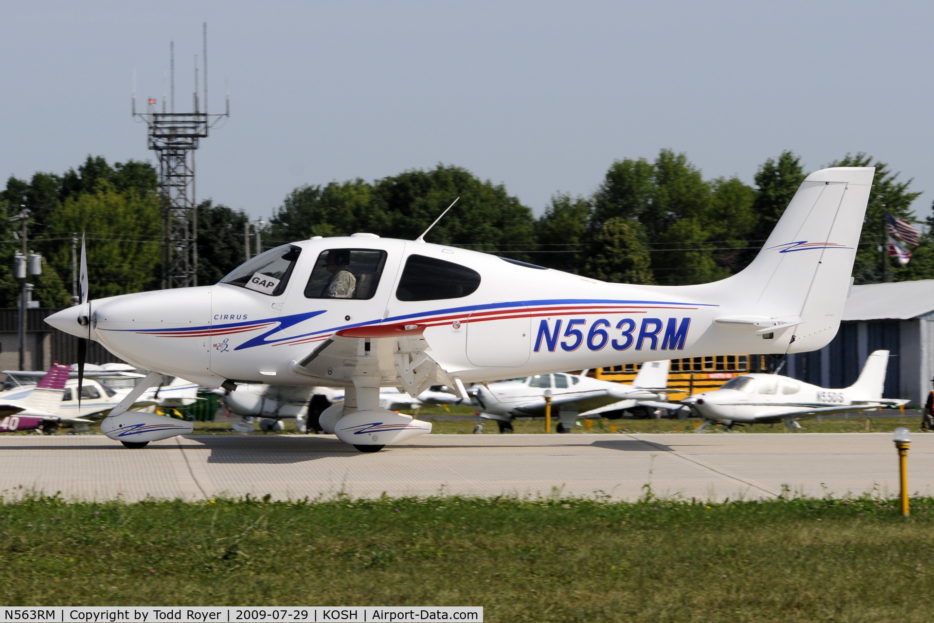 N563RM, Cirrus SR22 C/N 1634, EAA AIRVENTURE 2009