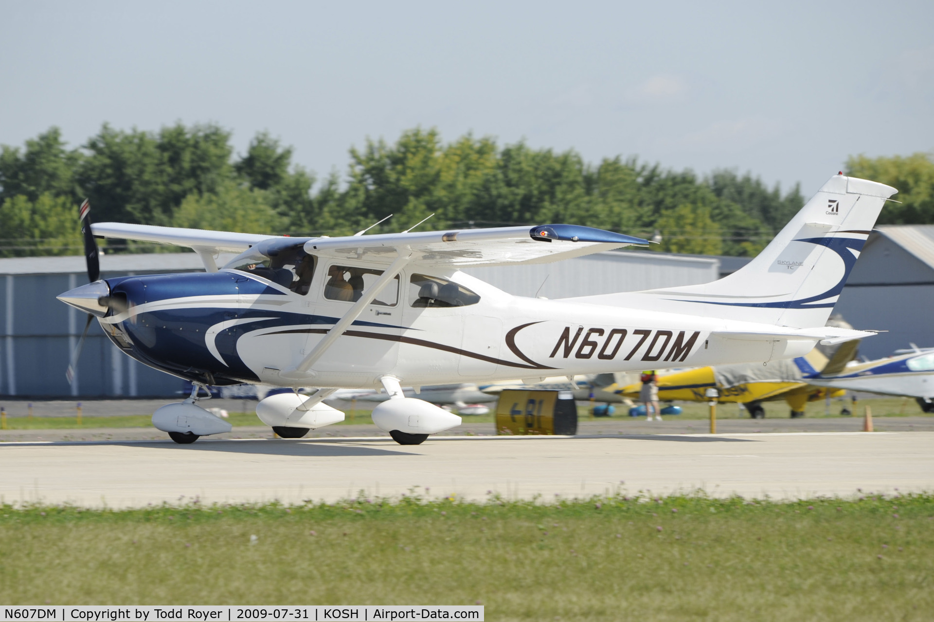 N607DM, 2002 Cessna T182T Turbo Skylane C/N T18208138, EAA AIRVENTURE 2009