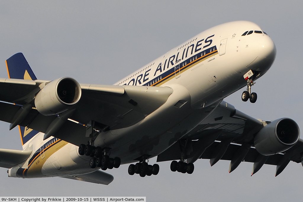 9V-SKH, 2008 Airbus A380-841 C/N 021, Nice close up