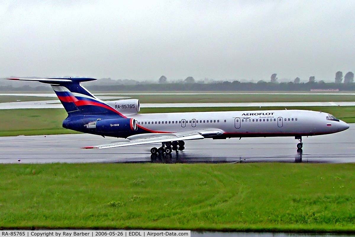 RA-85765, 1990 Tupolev Tu-154M C/N 90A765, Tupolev TU-154M [90A-832] (Aeroflot Russian Airlines) Dusseldorf~D 26/05/2006. Taxiing out for departure Dusseldorf.