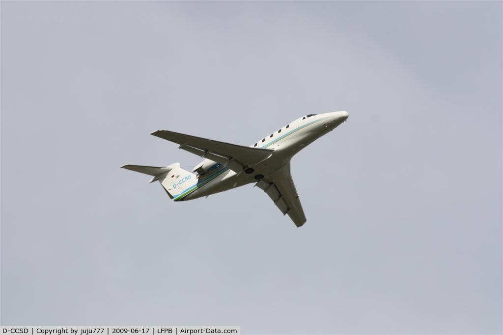 D-CCSD, 1991 Cessna 650 Citation VI C/N 650-0212, on take-off at Le Bourget
