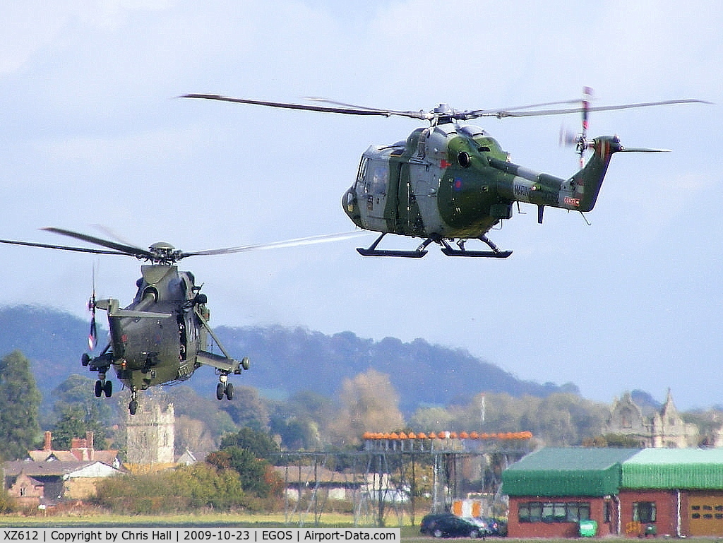 XZ612, 1980 Westland Lynx AH.7 C/N 159, Royal Marines, 847 NAS, with ZD627 Westland Sea King HC.4, Royal Navy, 848 NAS