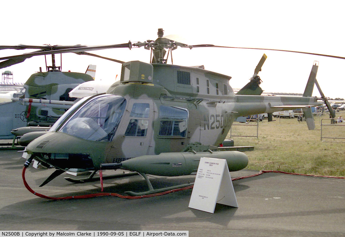 N2500B, Bell 406CS Combat Scout C/N 2500, Bell 206B at Farnborough International 1990