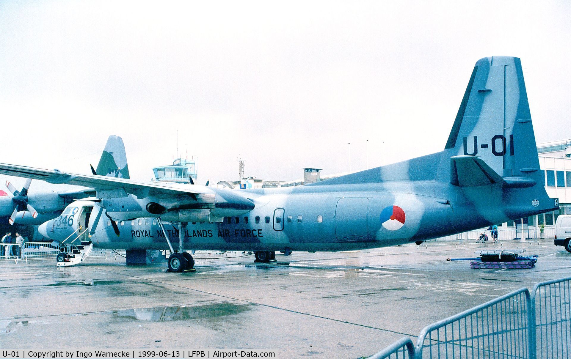 U-01, 1995 Fokker 60UTA-N C/N 20321, Fokker 60UTA-N of the KLu at the Aerosalon 1999, Paris