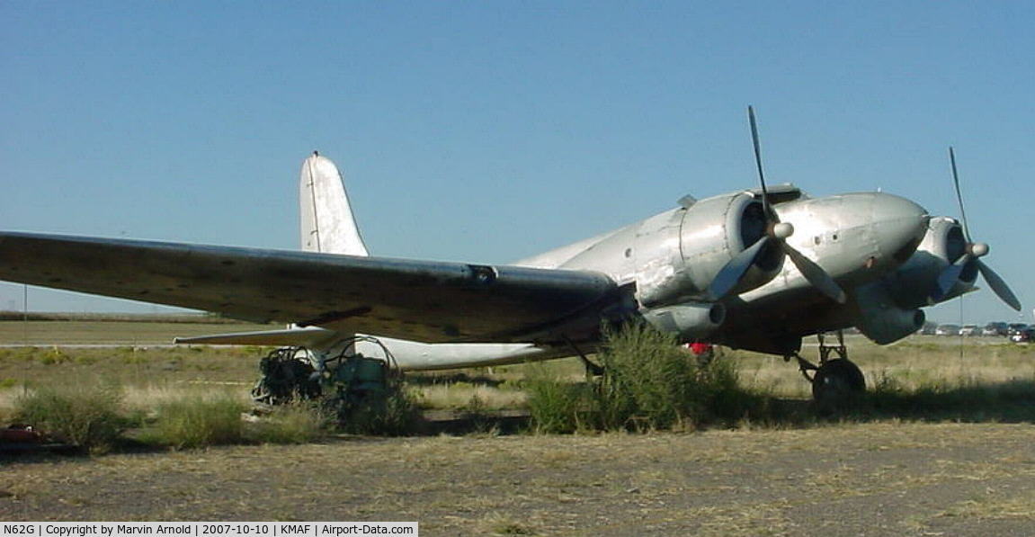 N62G, 1945 Douglas B-23 Dragon C/N 2724, Douglas C-67/B-23 boneyard CAF Midland, TX
