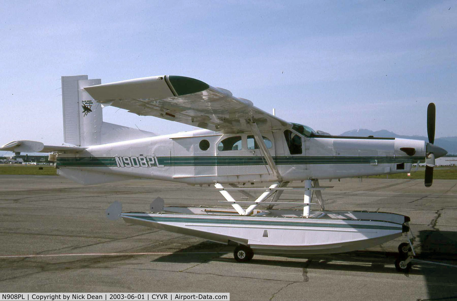 N908PL, 1994 Pilatus PC-6/B2-H4 Turbo Porter C/N 908, CYVR