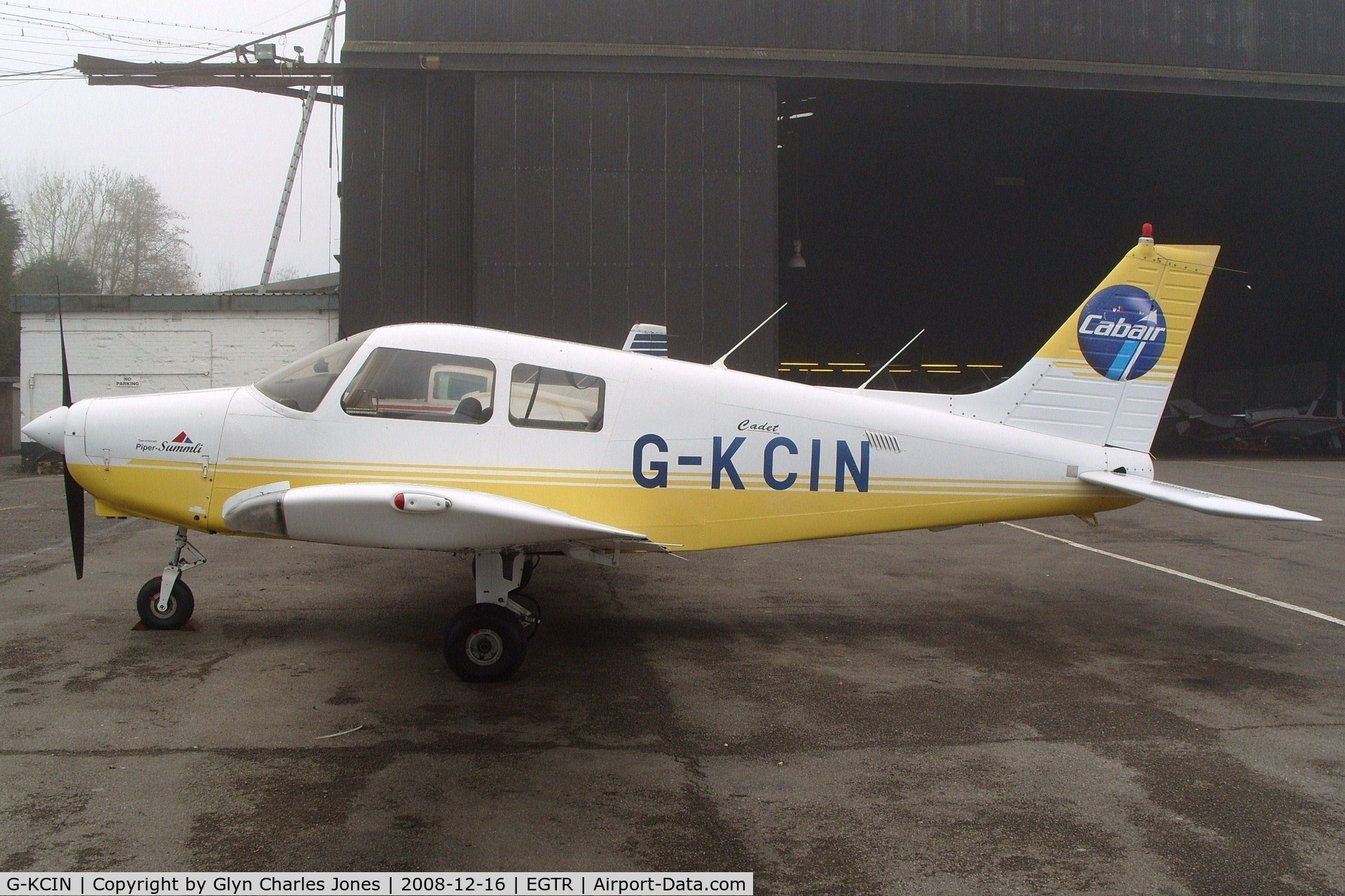 G-KCIN, 1989 Piper PA-28-161 Cadet C/N 2841102, Taken on a quiet cold and foggy day. With thanks to Elstree control tower who granted me authority to take photographs on the aerodrome. Previously G-CDOX. Operated by Cabair.