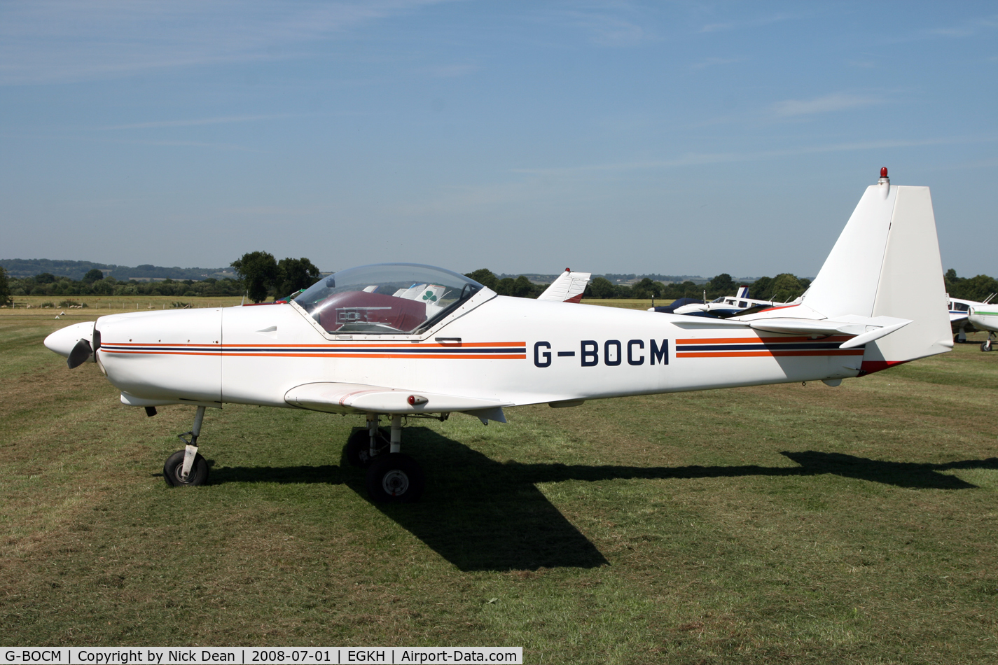 G-BOCM, 1986 Slingsby T-67C Firefly C/N 2036, EGKH