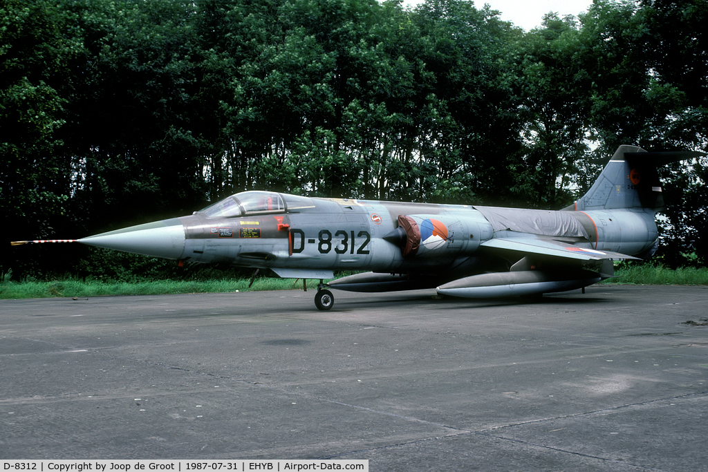 D-8312, Lockheed F-104G Starfighter C/N 683-8312, Last opportunity to see the Dutch Starfighters in the open. After Ypenburg was closed the airframes were scattered all over the Netherlands.