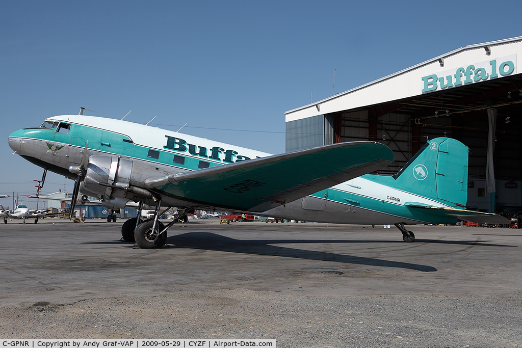 C-GPNR, 1942 Douglas DC3C-S1C3G (C-47A) C/N 13333, Buffalo Airways DC 3