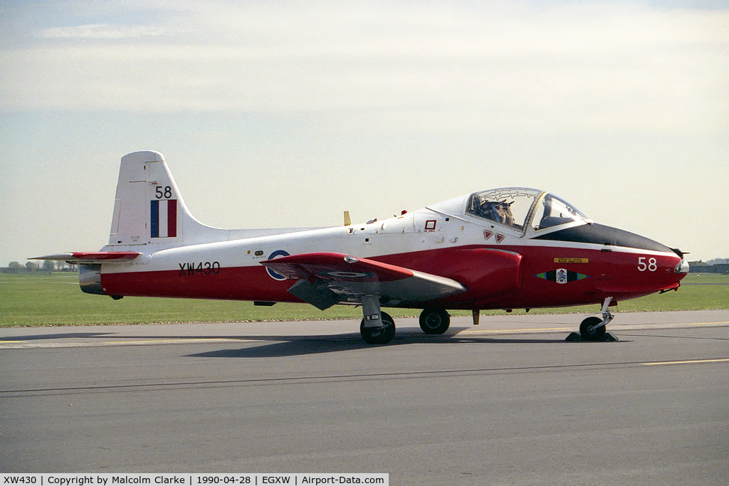XW430, 1972 BAC 84 Jet Provost T.5A C/N EEP/JP/1052, BAC 84 Jet Provost T5A from RAF CFS, Scampton seen at RAF Waddington Photocall 1990.