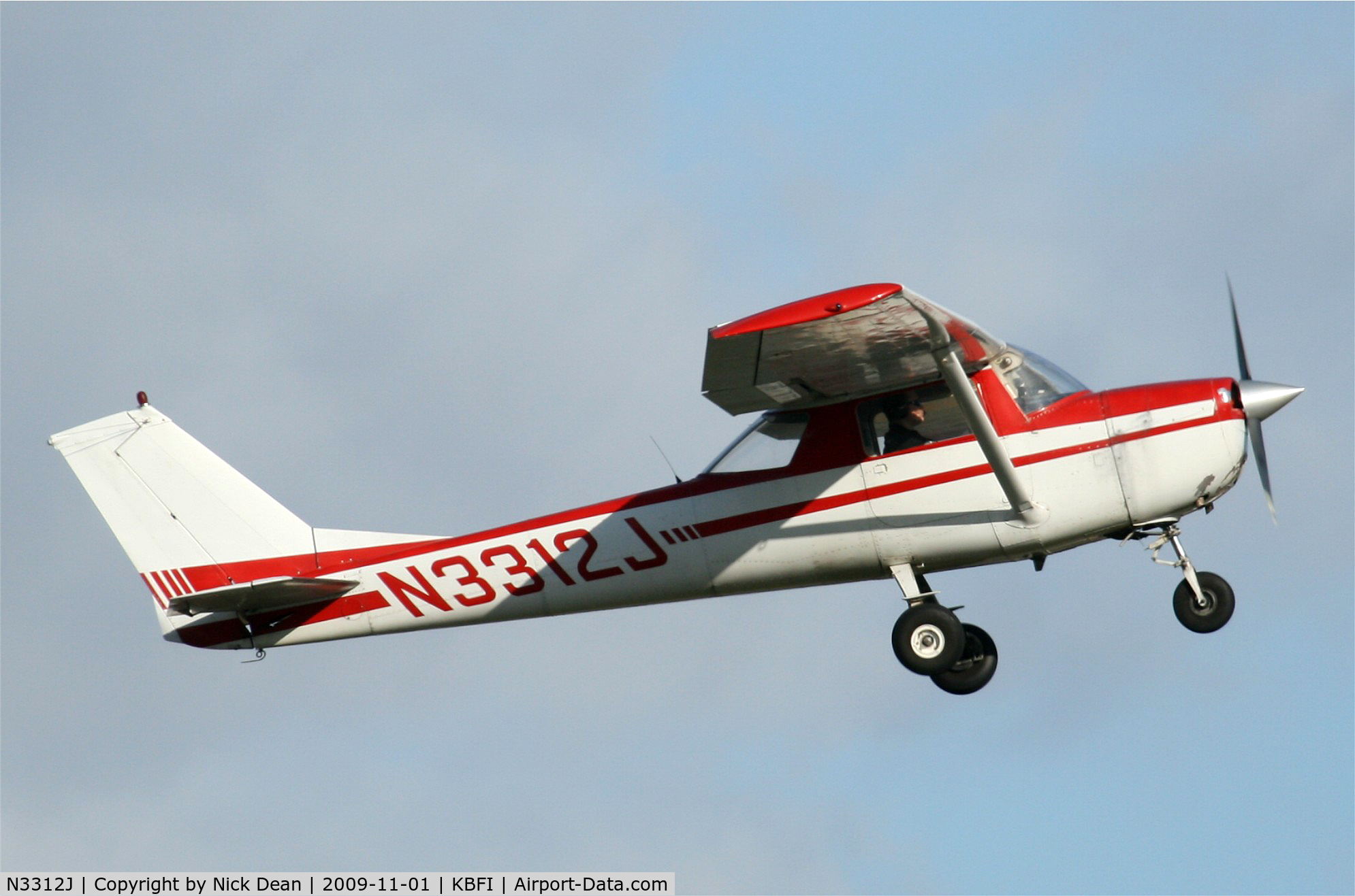 N3312J, 1966 Cessna 150G C/N 15066012, KBFI