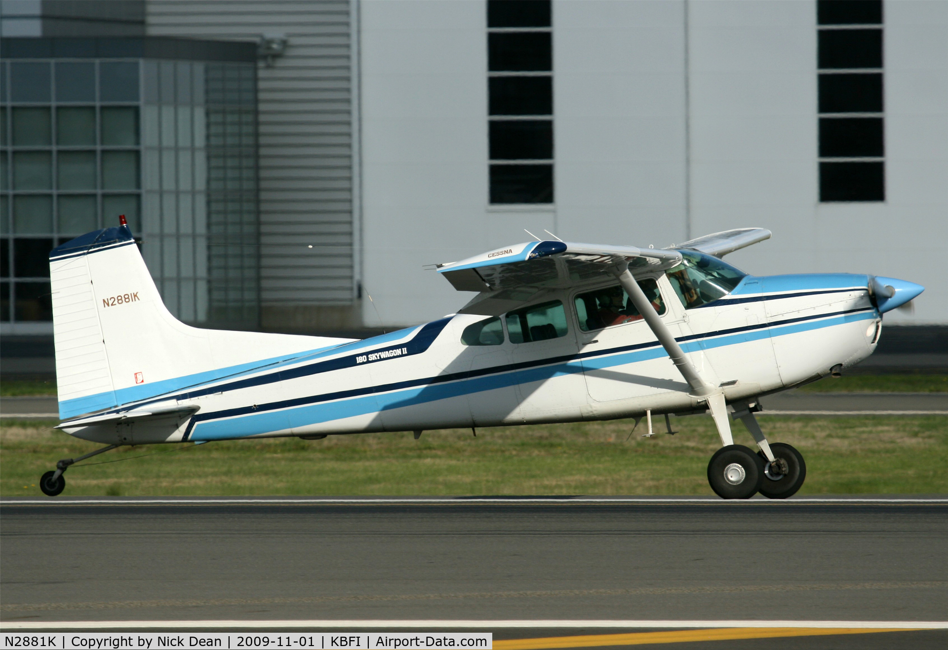 N2881K, 1979 Cessna 180K Skywagon C/N 18053117, KBFI