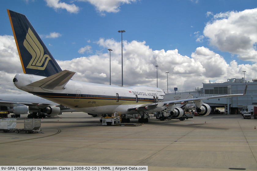 9V-SPA, Boeing 747-412 C/N 26550, Boeing 747-412 at Melbourne International in 2008.