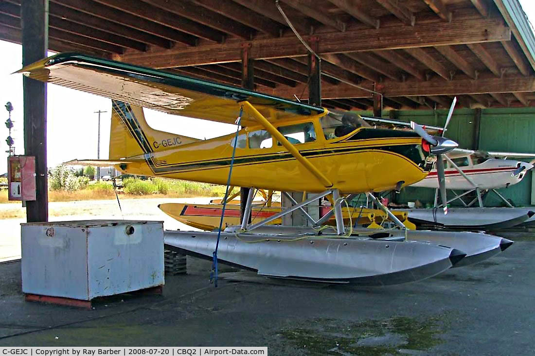 C-GEJC, 1975 Cessna A185F Skywagon 185 C/N 18502823, Seen at its home base of Fort Langley.