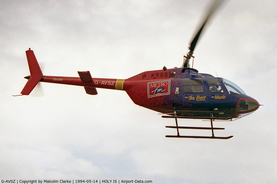 G-AVSZ, 1968 Agusta AB-206B JetRanger II C/N 8032, Agusta Bell 206B. Above Holy Island off the NE coast of the UK in 1994.
