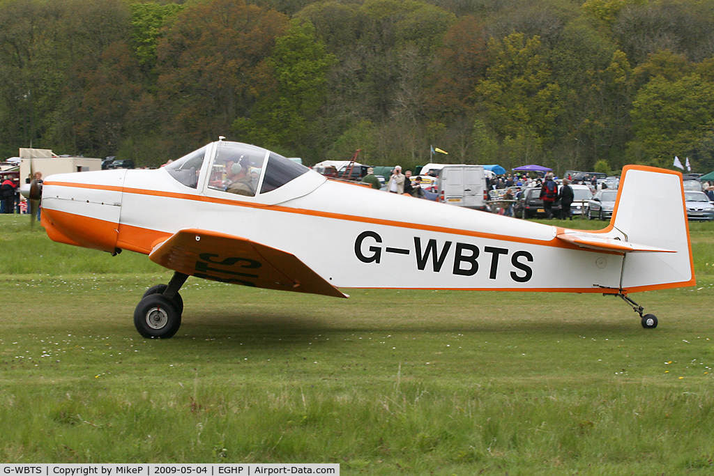 G-WBTS, 1977 Falconar F-11 Sporty C/N PFA 032-10070, Pictured during the 2009 Popham AeroJumble event.