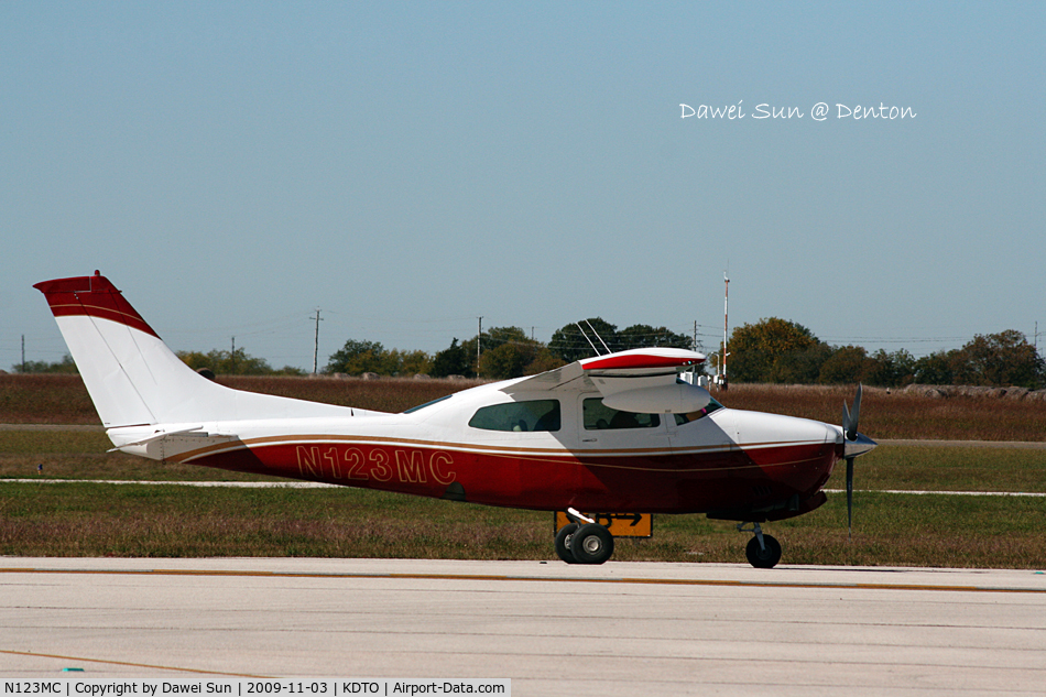 N123MC, Cessna T210N Turbo Centurion C/N 21063578, Denton