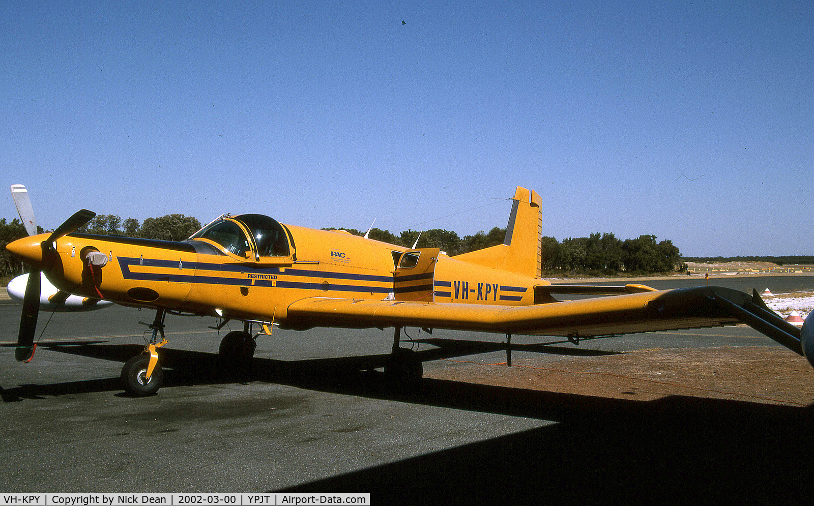 VH-KPY, 1997 Pacific Aerospace Cresco 08-600 C/N 021, YPJT