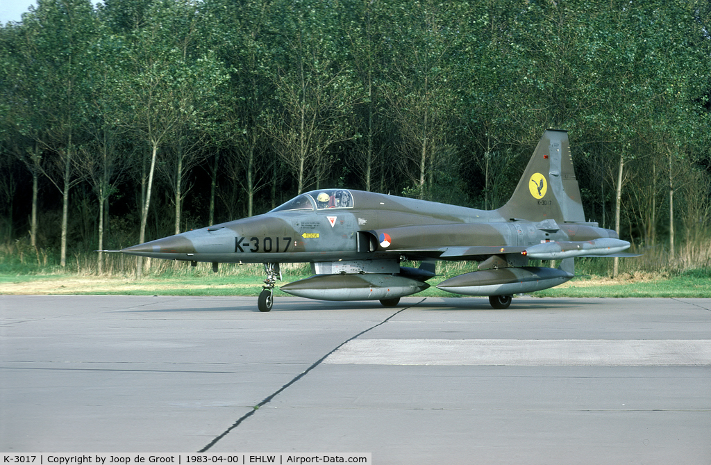 K-3017, 1970 Canadair NF-5A Freedom Fighter C/N 3017, seen during a local exercise