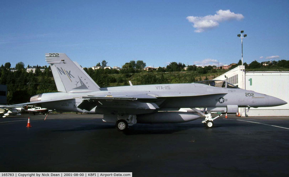 165783, Boeing F/A-18E Super Hornet C/N 1530, KBFI
