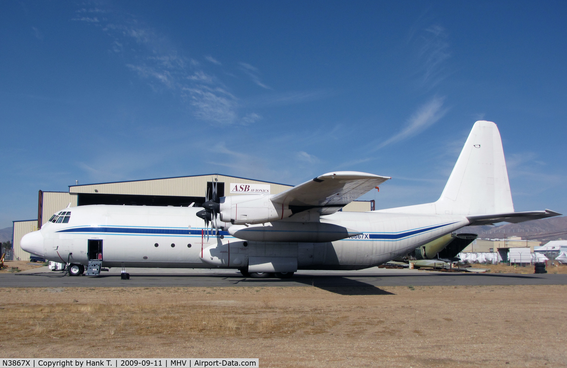 N3867X, 1976 Lockheed L-100-30 Hercules (L-382) C/N 382-4684, L382G @ Mojave, CA