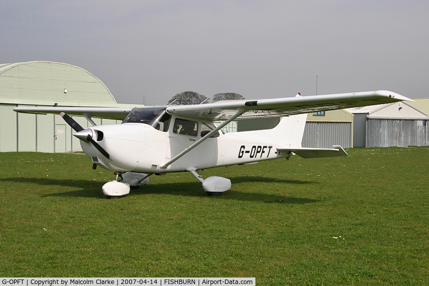 G-OPFT, 1998 Cessna 172R C/N 17280316, Cessna 172R at Fishburn Airfield, UK in 2007.