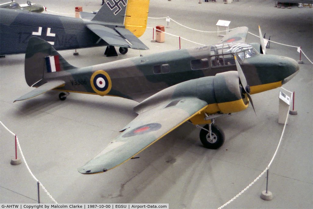 G-AHTW, 1940 Airspeed AS.10 Oxford I C/N 3083, Airspeed AS40 Oxford 1 at The Imperial War Museum, Duxford, UK in 1987.