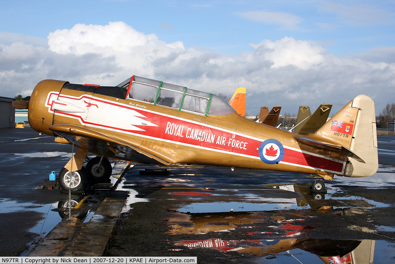 N97TR, 1938 North American AT-6C Texan C/N 88-13587, KPAE