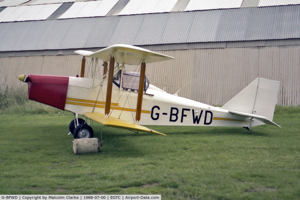 G-BFWD, 1982 Currie Wot C/N PFA 3009, Currie Wot at Cranfield Airport, UK in 1988.