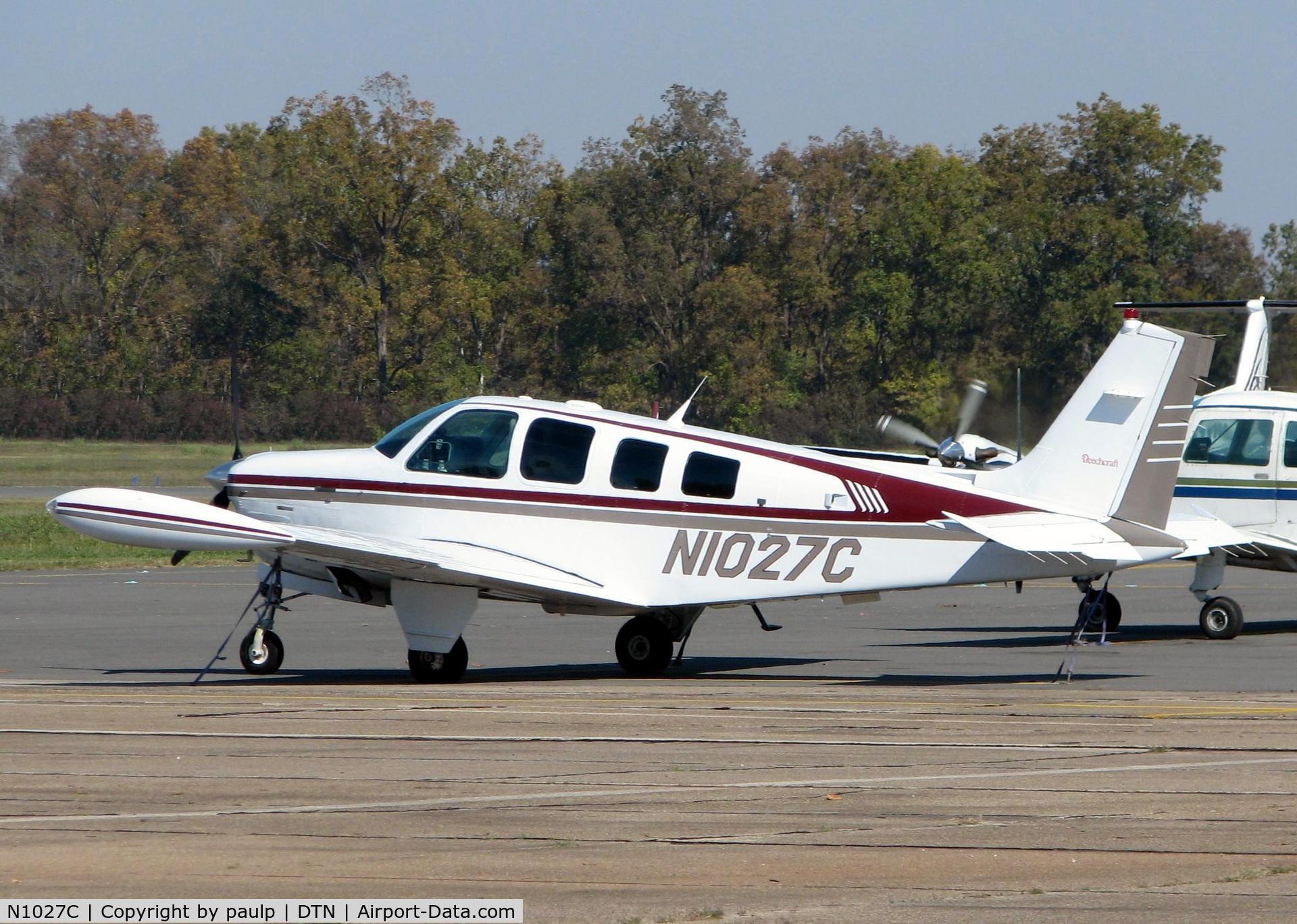 N1027C, 1996 Raytheon Aircraft Company A36 Bonanza C/N E-3010, At Downtown Shreveport.