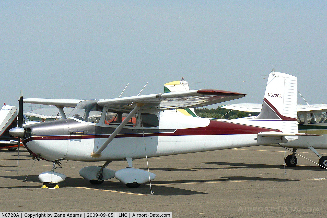 N6720A, 1956 Cessna 172 C/N 28820, At Lancaster Airport, Texas