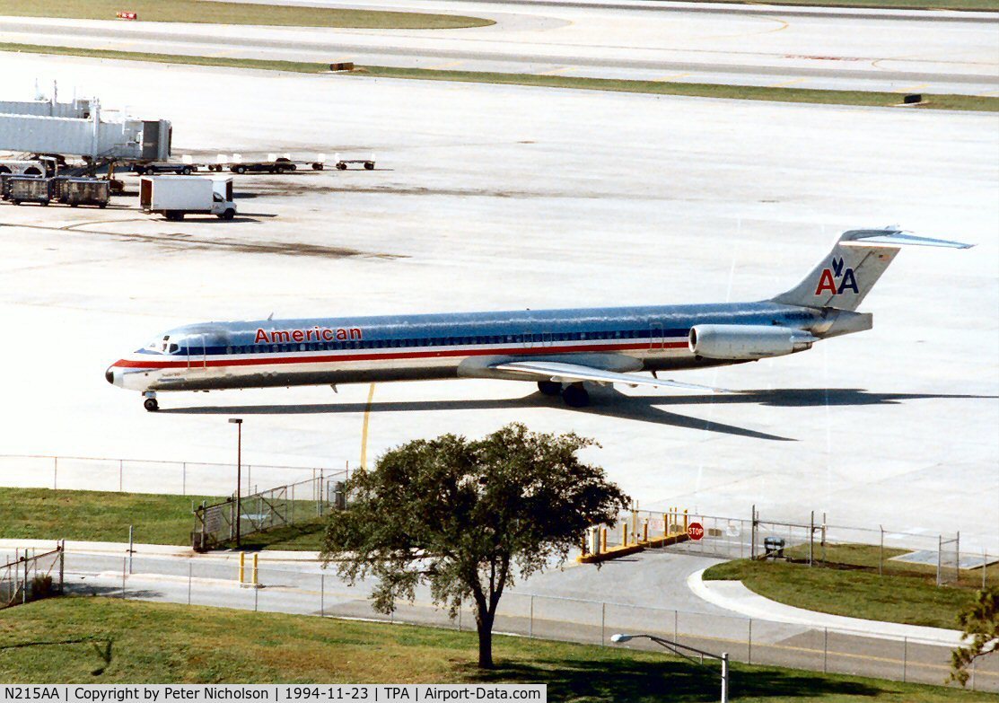 N215AA, 1983 McDonnell Douglas MD-82 (DC-9-82) C/N 49163, MD-82 of American Airlines seen at Tampa in November 1994.