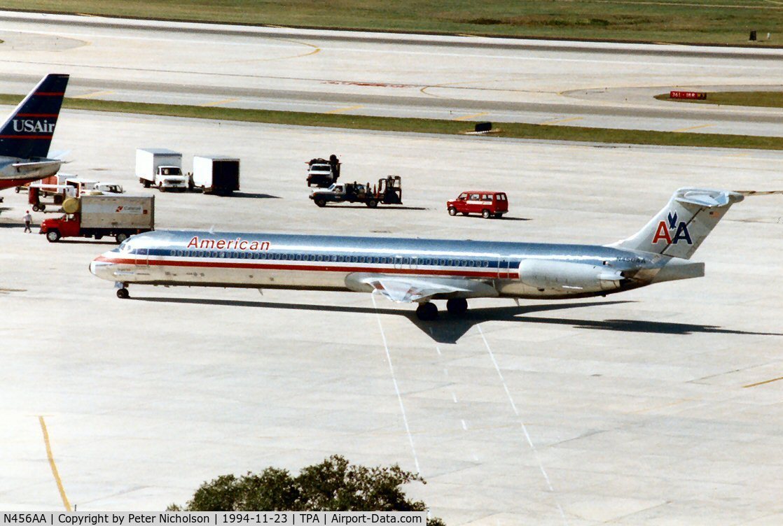 N456AA, 1988 McDonnell Douglas MD-82 (DC-9-82) C/N 49561, American Airlines MD-82 arriving at Tampa in November 1994.