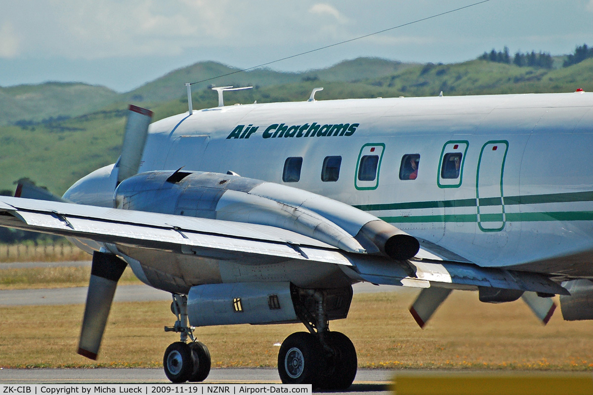 ZK-CIB, 1953 Convair 580 C/N 327A, Taxiing to the runway