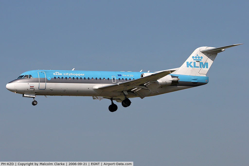 PH-KZD, 1997 Fokker 70 (F-28-0070) C/N 11582, Fokker 70 (F-28-0070) on approach to rwy 25 at Newcastle Airport, UK.