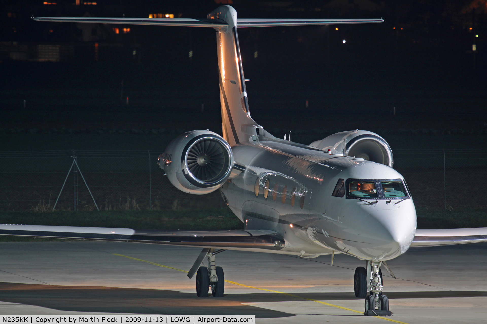 N235KK, 2001 Gulfstream Aerospace G-IV C/N 1458, .